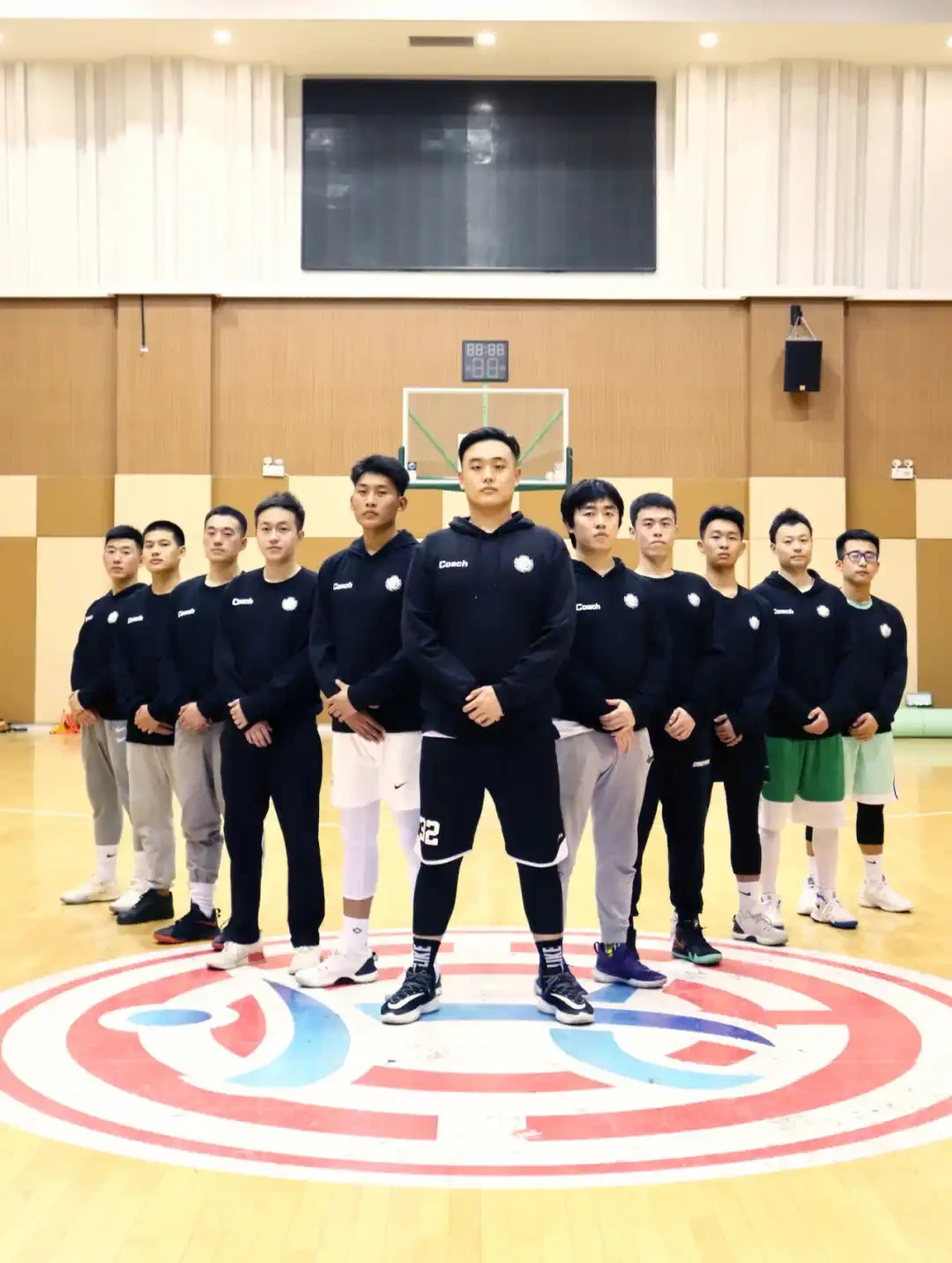 刻苦训练篮球时如何避免受伤的建议_2